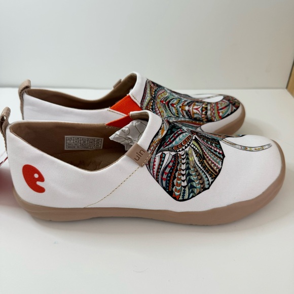 UIN Size 7 Slip On Shoes Canvas Ganesha Elephant - Picture 3 of 16